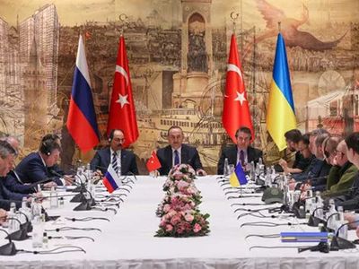 Ukrayna'dan flaş açıklama: Referanduma gideceğiz