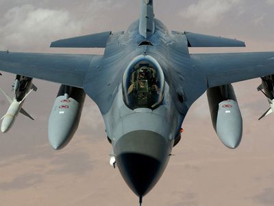 Ukrayna’dan tedirgin eden hamle: F-16 için harekete geçti