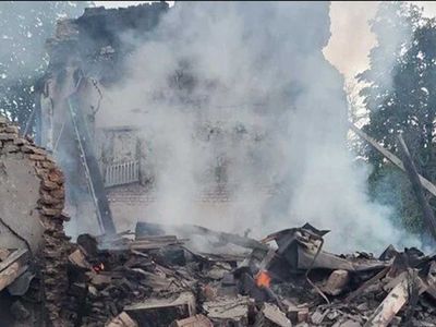 Ukrayna'nın şehri olan Luhansk'ta okula hava saldırısı yapıldı: 60 kişi hayatını kaybetti!