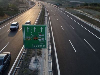 Ulaştırma ve Alt Yapı Bakanı Açıkladı! Köprü ve Otoyollarda Geçiş Rekoru Kırıldı