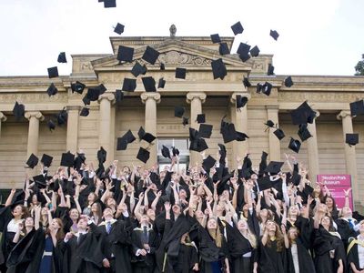 Üniversite kaydı nasıl dondurulur? Üniversite kayıtları ne zaman dondurulabilir? Üniversite kayıt dondurma işlemleri 2022