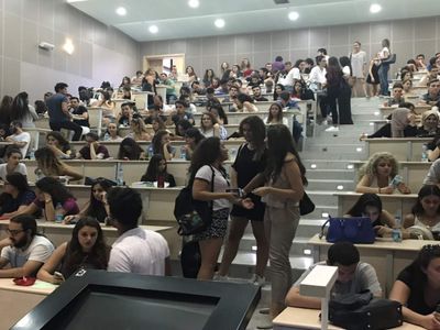 Üniversiteler Nisan’da açılacak mı, ne zaman açılacak? Üniversiteleri Nisanın kaçında açılacak?