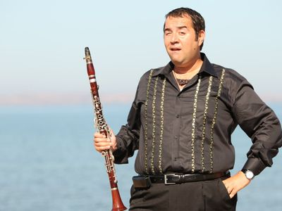 Ünlü Komedyen Ata Demirer'den Hayranlarını Sevindirecek Haber!