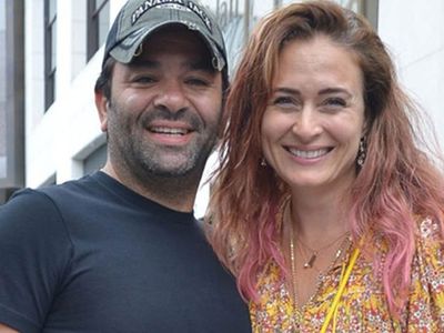 Ünlü Oyuncu Bülent Şakrak Aldığı Haberle Yıkıldı: Bu Acıya Yürek Dayanmaz