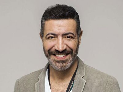 Ünlü şarkıcı Hakan Altuğ’un babasının kim olduğunu öğrenince çok şaşıracaksınız: Meğer babası kendisinde de ünlüymüş