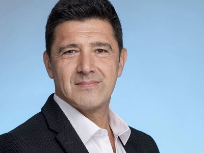 Ünlü Sunucu Hakan Ural Genç Yaşta Elde Ettiği Şöhretin Bedelini Nasıl Ödediğini de İlk Kez Açıkladı!