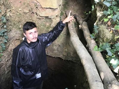Üsküdar'da henüz keşfedilmemiş 7 asırlık gizli tünel defineciler tarafından tahribata uğradı!