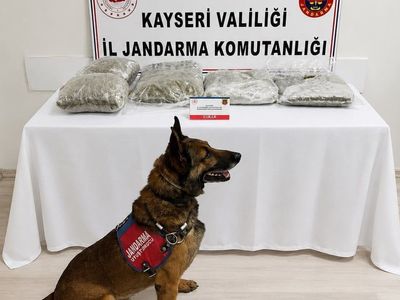 Uyuşturucuyla yakalanan CHP'li meclis üyesi istifa etti