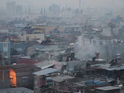 Uzman isim İstanbul'daki iki ilçeyi uyardı: Zorunlu olmadıkça gitmeyin