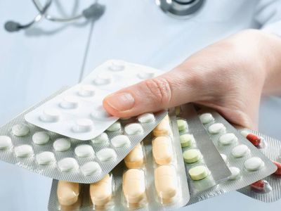 Uzmanlar antibiyotik konusunda uyardı: Tedaviye herhangi bir katkı sağlamıyor