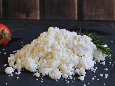 Uzmanlar sahurda normal peynir yerine lor peynir yenmesini öneriyor: Diğer peynirlerden çok daha besleyici