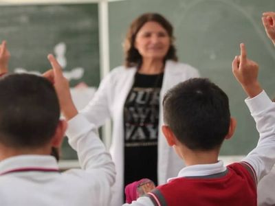 Uzmanlardan velilere özel okul uyarısı: KDV dayatmasına boyun eğmeyin