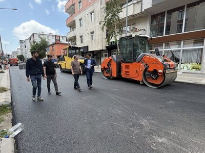 Vali Ziya Polat, Cumhuriyet Caddesi’ndeki yol çalışmalarını yerinde inceledi