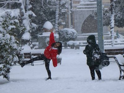 Valilikler üst üste açıklama yaptı: 4 ilde okullara kar tatili