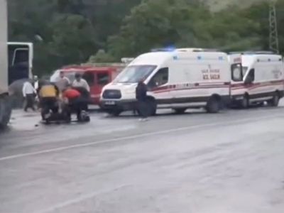 Van-Bitlis kara yolunda katliam gibi kaza: 2 kişi hayatını kaybetti, 30 kişi yaralandı