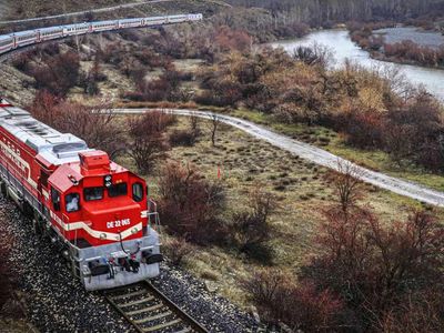 Van Gölü Ekspresi ile unutulmaz anlar yaşayabilirsiniz: İşte doğu turu için ödenmesi gereken bilet fiyatları