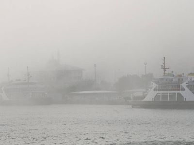 Vapur seferlerine sis engeli: Çok sayıda sefer iptal edildi