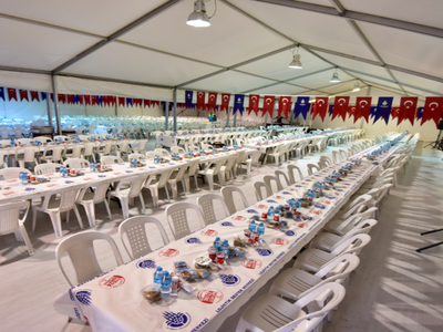 Vatandaşlar bir kuruş bile ödemeden iftar yemekleri önüne geliyor! Belediye müjdeyi duyurdu
