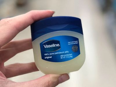 Vazelin Saça Nasıl Uygulanır?