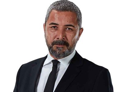 Habertürk'ten İstifa Eden Veyis Ateş Kimdir?