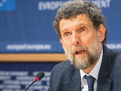 Viyana Sözleşmesi İhlali Krizinin Nedeni Genç Diplomatlar Çıktı