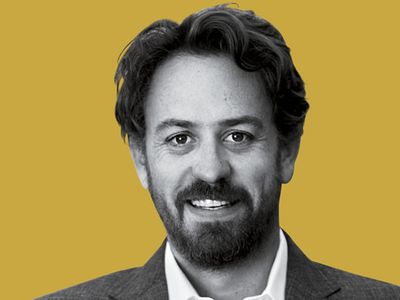 WhatsApp CEO'su Apple'ı Eleştirdi
