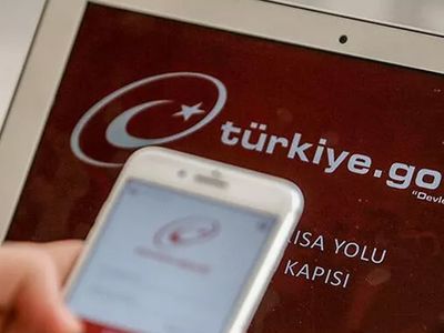 Yabancı Uyruklulara E-Devlet'te Başvuru İmkanı!