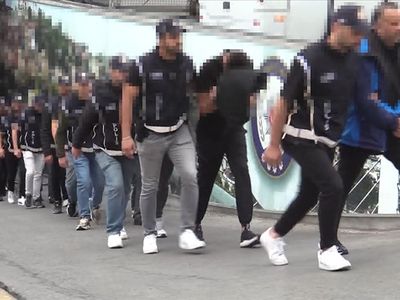 Yabancılara Nasıl Usulsüz Vatandaşlık Aldılar? “Babatak” Yöntemi, Sahte Ekspertiz ve Kod Adı: Çinli Kemal!
