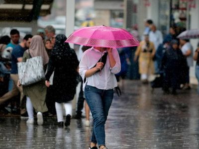 Yağışlar dünle sınırla kalmayacak: Meteoroloji son dakika ile uyardı