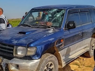 Yahudiler'den Filistinli Aileye Taşlı Sopalı Saldırı