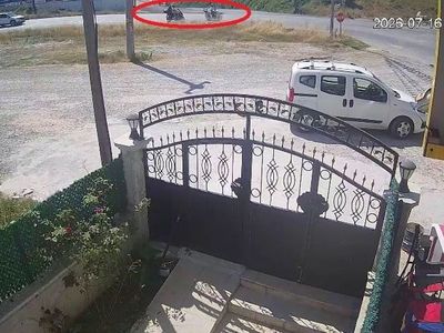 Yalova’da karı kocanın yaşamını yitirdiği motosiklet kazası güvenlik kamerasında