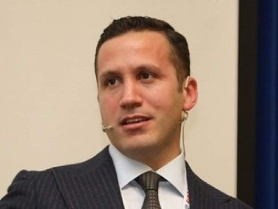 Yaman Taciroğlu kimdir? Buket Aydın’ın yeni sevgilisi Yaman Taciroğlu kaç yaşında, nereli?