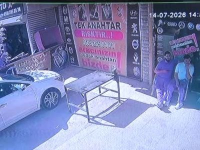 Yanlış park nedeniyle uyarı yapılan grup tarafından saldırıya uğrayan esnaf ve arkadaşı darbedildi