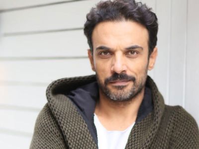 Yargı'nın komiser Eren'i Uğur Aslan eşi Sema Ergenekon'un doğum gününü romantik bir mesajla kutladı