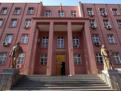 Yargıtay'dan Emsal Karar: Lüks Harcama Kusur Sayılmaz!