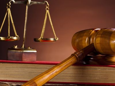 Yargıtay'dan Çok Konuşulacak Miras Kararı! 'Ölene Kadar Bakım Sözleşmesiyle Verilen Daire Mal Kaçırma Sayılmaz'