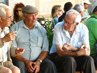 Yargıtay'dan Emekliye Müjde: Emekli Maaşından Kredi Borç Kesintisi Olmayacak!