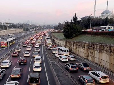 Yasağın Ardından İstanbul’da Trafik Yoğunluğu