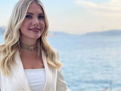 Yasak Elma’nın yıldızı Eda Ece’nin paylaşımı kafaları karıştırdı: Ünlü oyuncu New York’a mı yerleşiyor? İşte o paylaşım