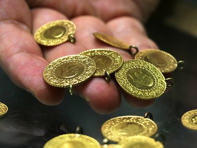 Yatırımcılar için kritik dönem: Altın bir rekor daha kıracak, işte detaylar…