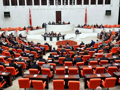 Yeni Anayasa Yeni Yıldan Önce Geliyor!