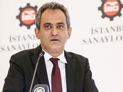 Yeni Mesleki Eğitim Modeli Resmi Gazete'de Yayınlandı! Milli Eğitim Bakanı Mahmut Özer Detayları Açıkladı
