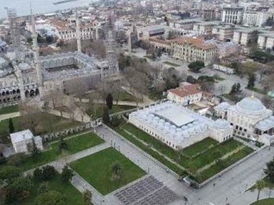 Yeniden Gelen Kısıtlamalı Cumartesi İle Meydanlarda Sakinlik Hakim Oldu