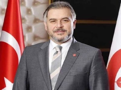 Yeniden Refah Partisi İBB adayı Mehmet Altınöz kimdir, nereli? YRP İstanbul Büyükşehir Belediye Başkan adayı Mehmet Altınöz kaç yaşında ve hangi görevlerde bulundu? Mehmet Altınöz hayatı ve biyografisi
