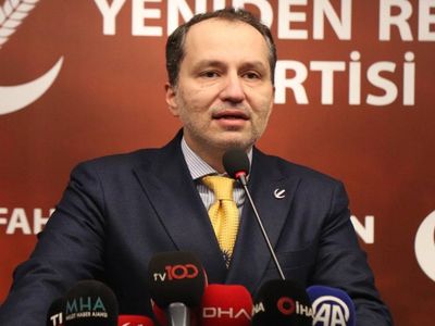 Yeniden Refah Partisi’nden İstanbul hamlesi: Aday açıklaması için saat verildi
