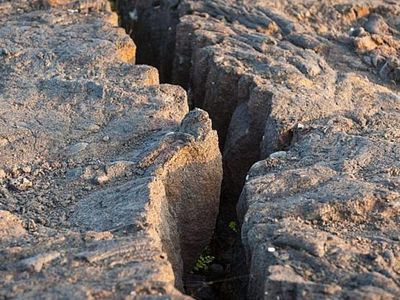 Yerbilimci Hasan Sözbilir o bölge için uyarıda bulundu: 8. fay hattı da kırıldı