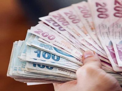 Yetişen alır son fırsat emekliler için geldi! Başvuru yapan herkesin hesabında 2.500 TL! Geri ödemesiz, karşılıksız nakit destek için zaman daraldı