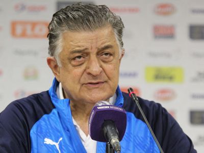 Yılmaz Vural Erzurumspor'un Ligde Kalacağını Düşünüyor!