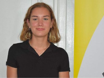 YKS birincisi Selin Aşıkiraz'a sosyal medyadan yapılan yorumlar pes dedirtti! Birinciliği yerine mini eteği konuşuldu
