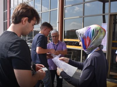 YKS Maratonu Başladı: 2,4 Milyon Aday TYT’de Ter Döküyor